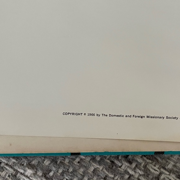 The language of Signs -sign language manual handbook vintage - Picture 3 of 4